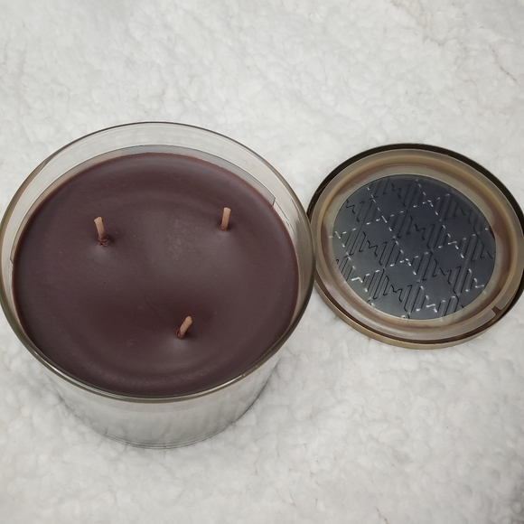 Bath & Body Works Hot Cocoa and Cream Candle NWT - Picture 6 of 7